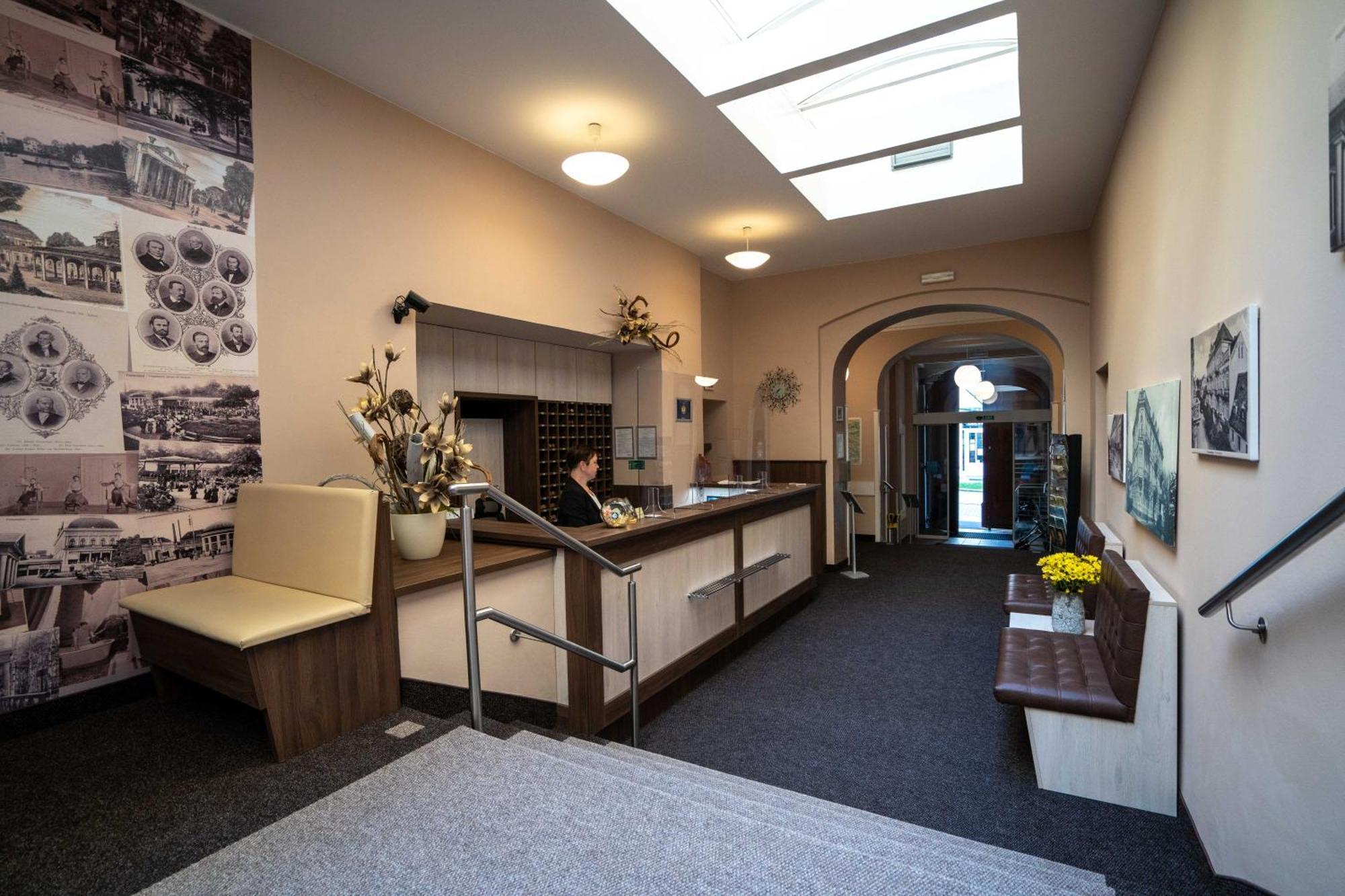 Ld Palace Spa & Kur Frantiskovy Lazne Exterior photo